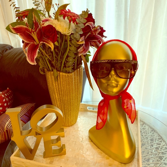 Emilio Pucci Accessories - Emilio Pucci sunglasses